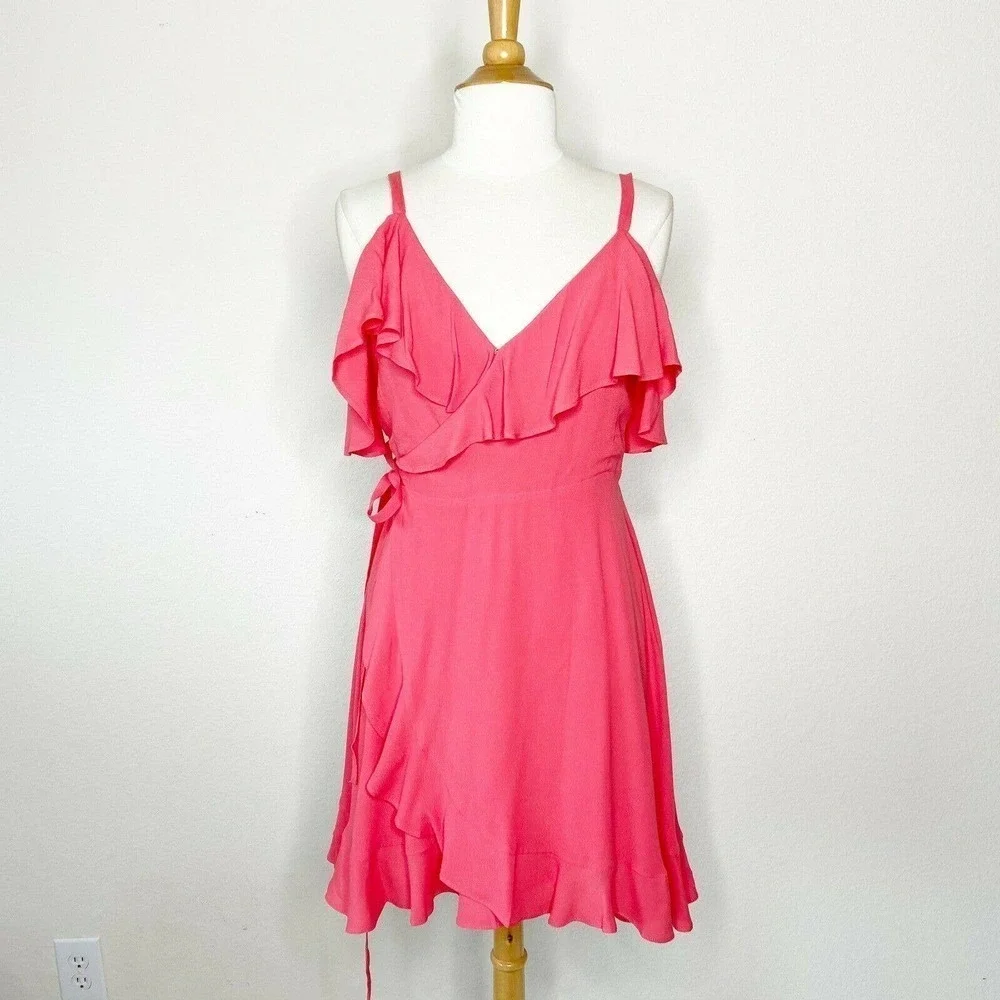 Cupcakes and Cashmere Morena Ruffle Wrap Dress - Picture 3 of 12